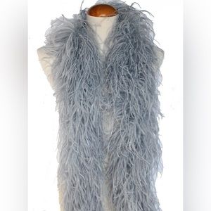 Ostrich feather boa silver/grey. Finest quality
